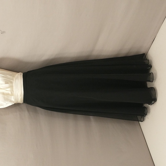 Vintage Dresses & Skirts - Black Maxi Skirt Sheer Chiffon over Opaque Floaty Floor Length w/issues Costume